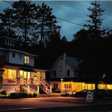 Miners' Bay Lodge Minden Exterior foto
