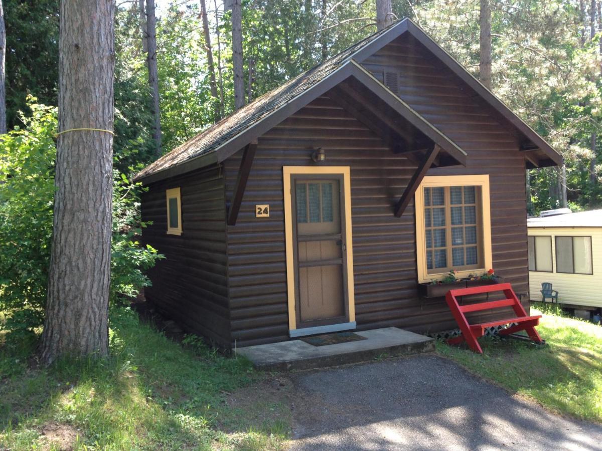 Miners' Bay Lodge Minden Habitación foto