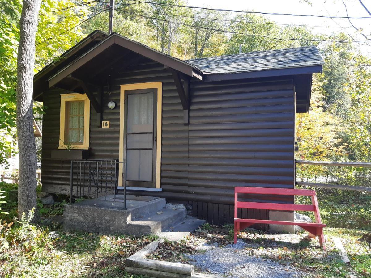 Miners' Bay Lodge Minden Habitación foto